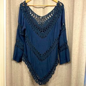 Papaya crochet 3/4 sleeve top, size L, navy blue